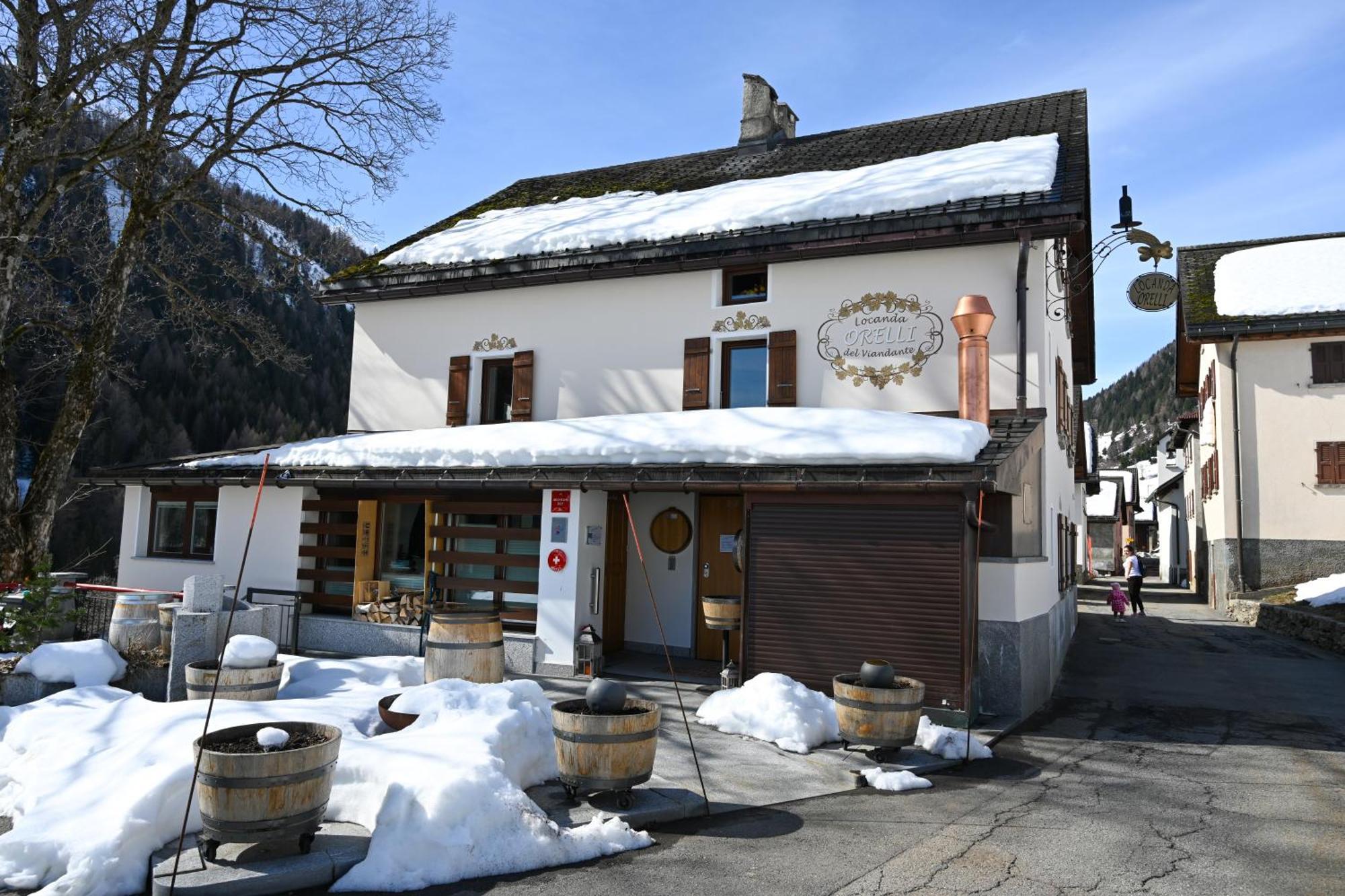 Locanda Orelli Bed & Breakfast Bedretto Exterior photo